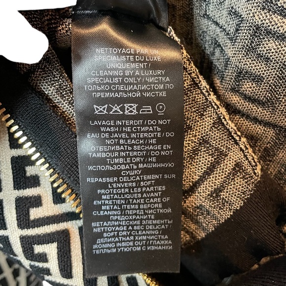 Balmain Monogram Crop Top - Picture 9 of 9